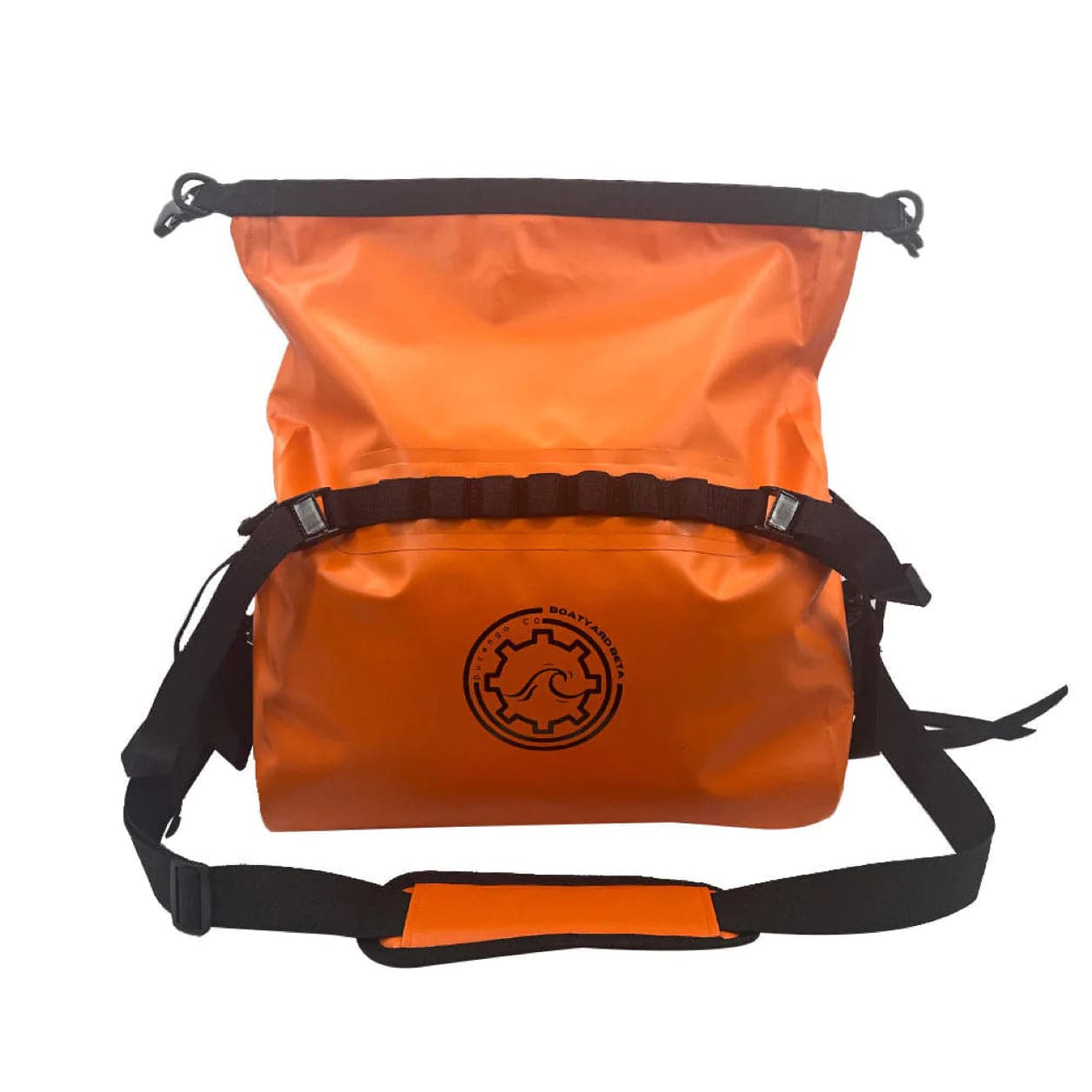 Featuring the Captain's Drybag 30L dry bag, raft rigging manufactured by Boatyard Beta shown here from a second angle.