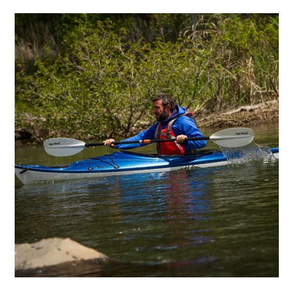 Featuring the Manta Ray Hybrid 4-Piece Paddle breakdown paddle, fishing kayak paddle, fishing paddle, hand paddle, ik paddle, pack raft paddle, touring / rec paddle manufactured by AquaBound shown here from a fourth angle.