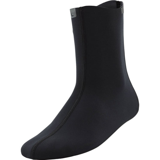 The NRS Hydroskin 0.5mm Socks boast a sleek, seamless black neoprene core, ideal for cyclists with their high ankle cut ensuring both style and functionality.