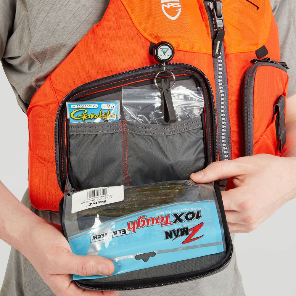 Featuring the Chinook Fishing PFD fishing pfd manufactured by NRS shown here from a twenty seventh angle.