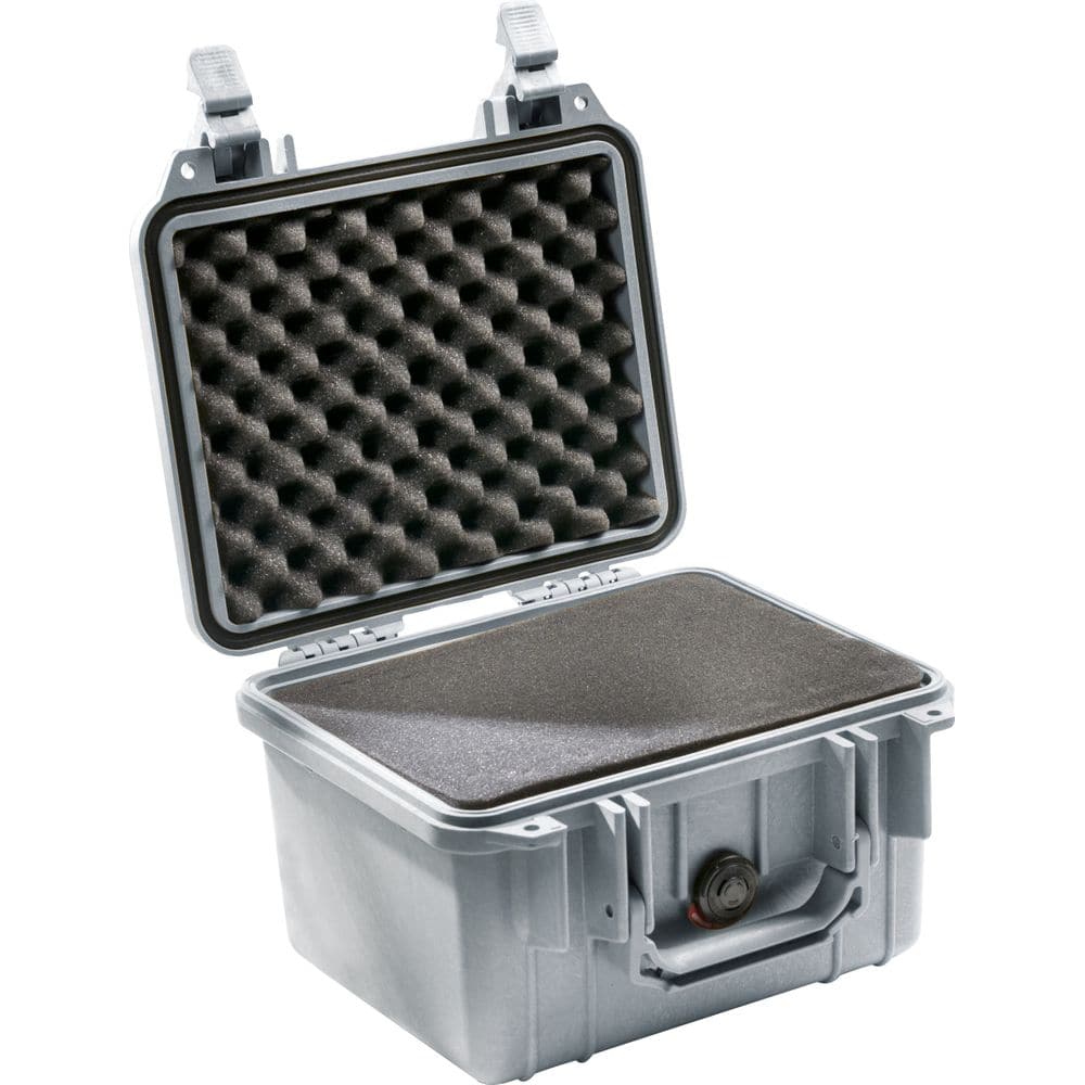 Featuring the 1300 Case dry box, pelican case manufactured by Pelican shown here from a third angle.