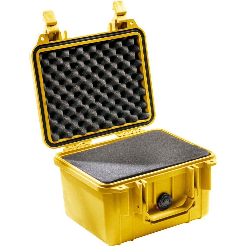 Featuring the 1300 Case dry box, pelican case manufactured by Pelican shown here from a fourth angle.