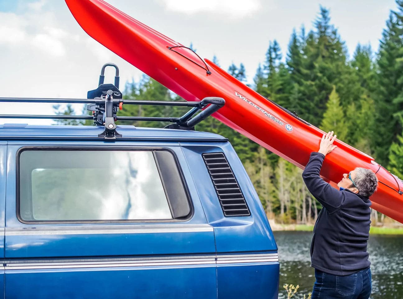 Featuring the ShowBoat bike mount, load assist, snow mount, transport, water mount manufactured by Yakima shown here from a fifth angle.