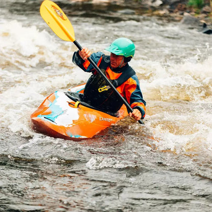 Featuring the Shred Kayak Paddle carbon fiber whitewater paddle, entry level whitewater paddle, fiberglass whitewater paddle manufactured by AquaBound shown here from a fifth angle.