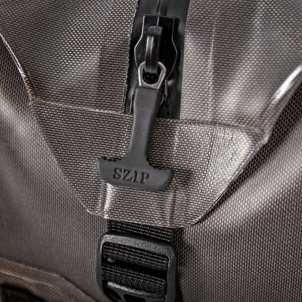 Featuring the On Tap Dry Bag dry bag manufactured by Dagger shown here from a third angle.