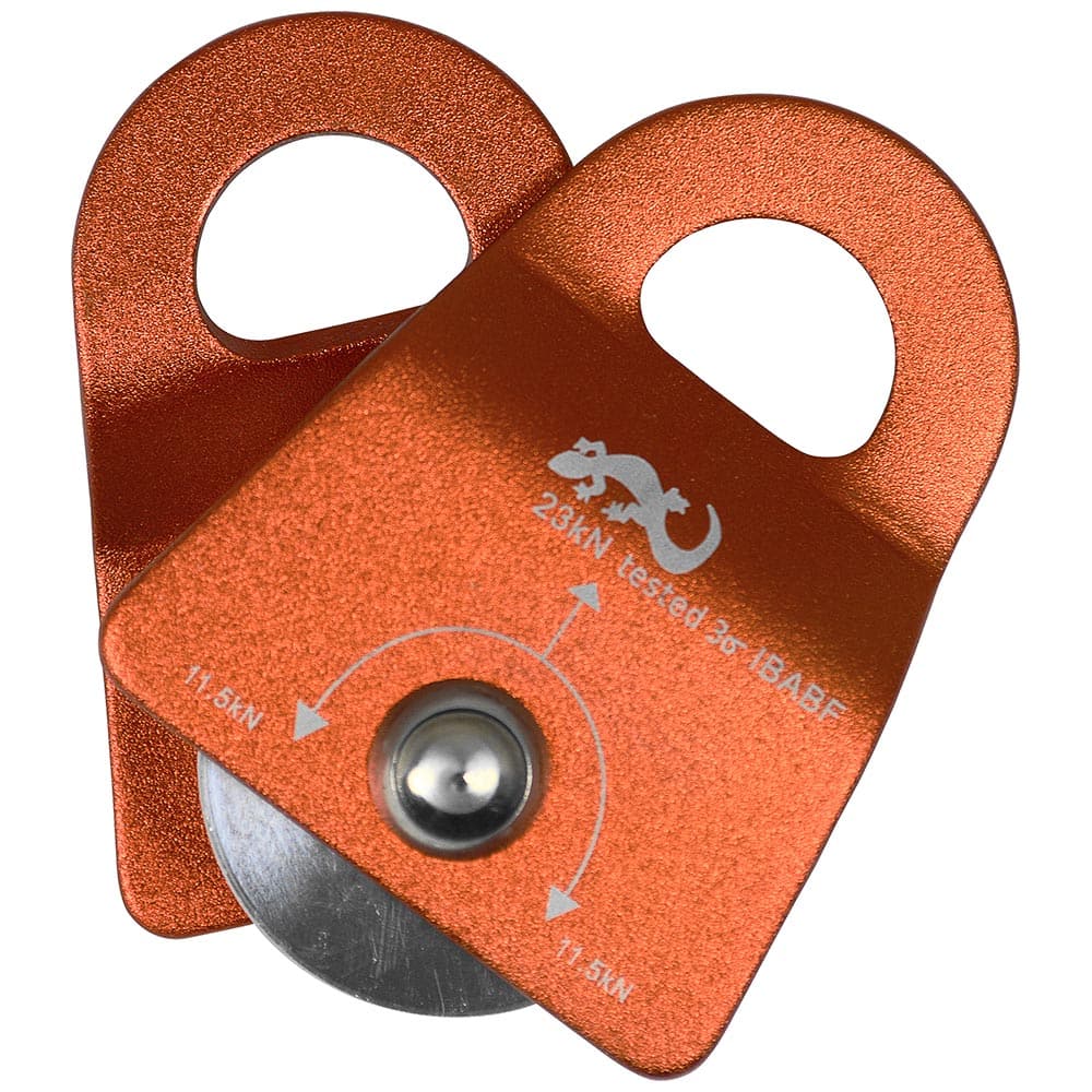 Featuring the Rescue Pulley hardware, rescue hardware, rope manufactured by Salamander shown here from a second angle.
