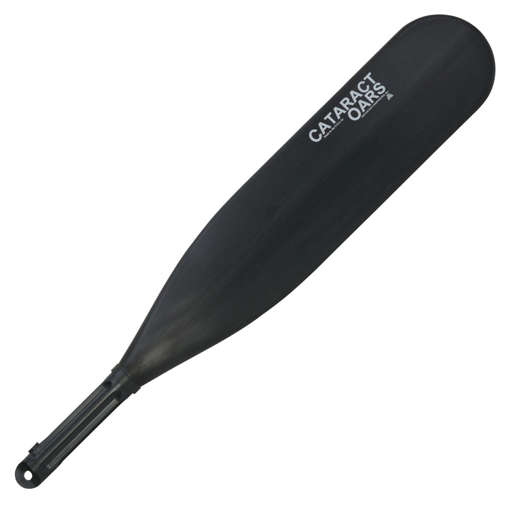 Featuring the Cataract Standard Oar Blades blade, oar manufactured by Cataract shown here from one angle.